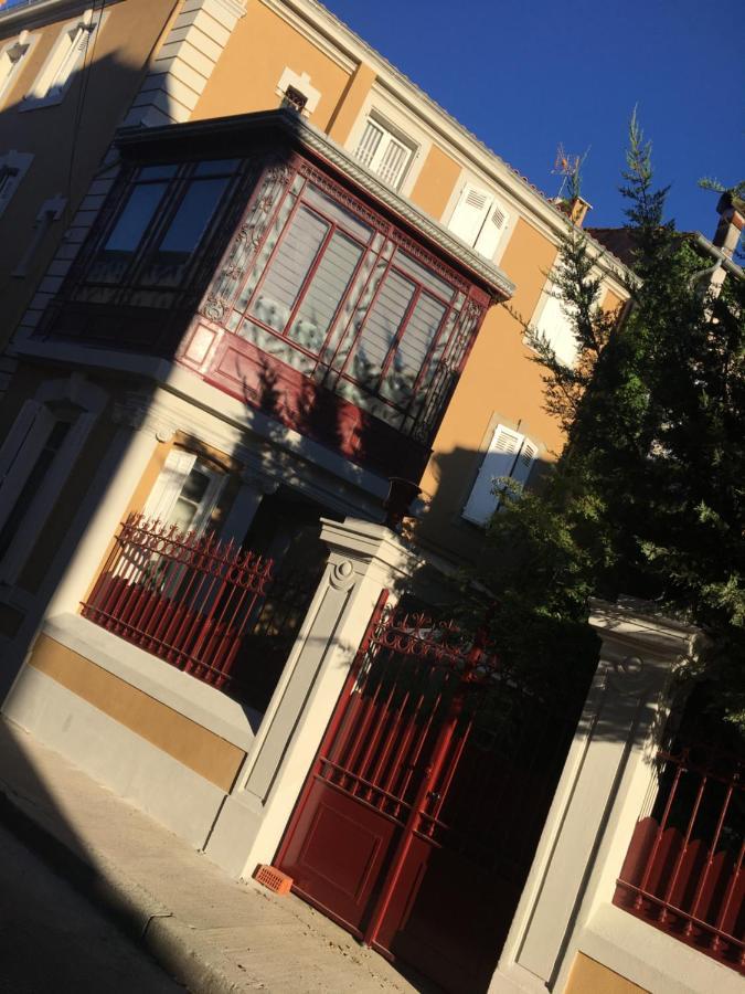 Guesthouse La Villaé Mazamet Eksteriør billede